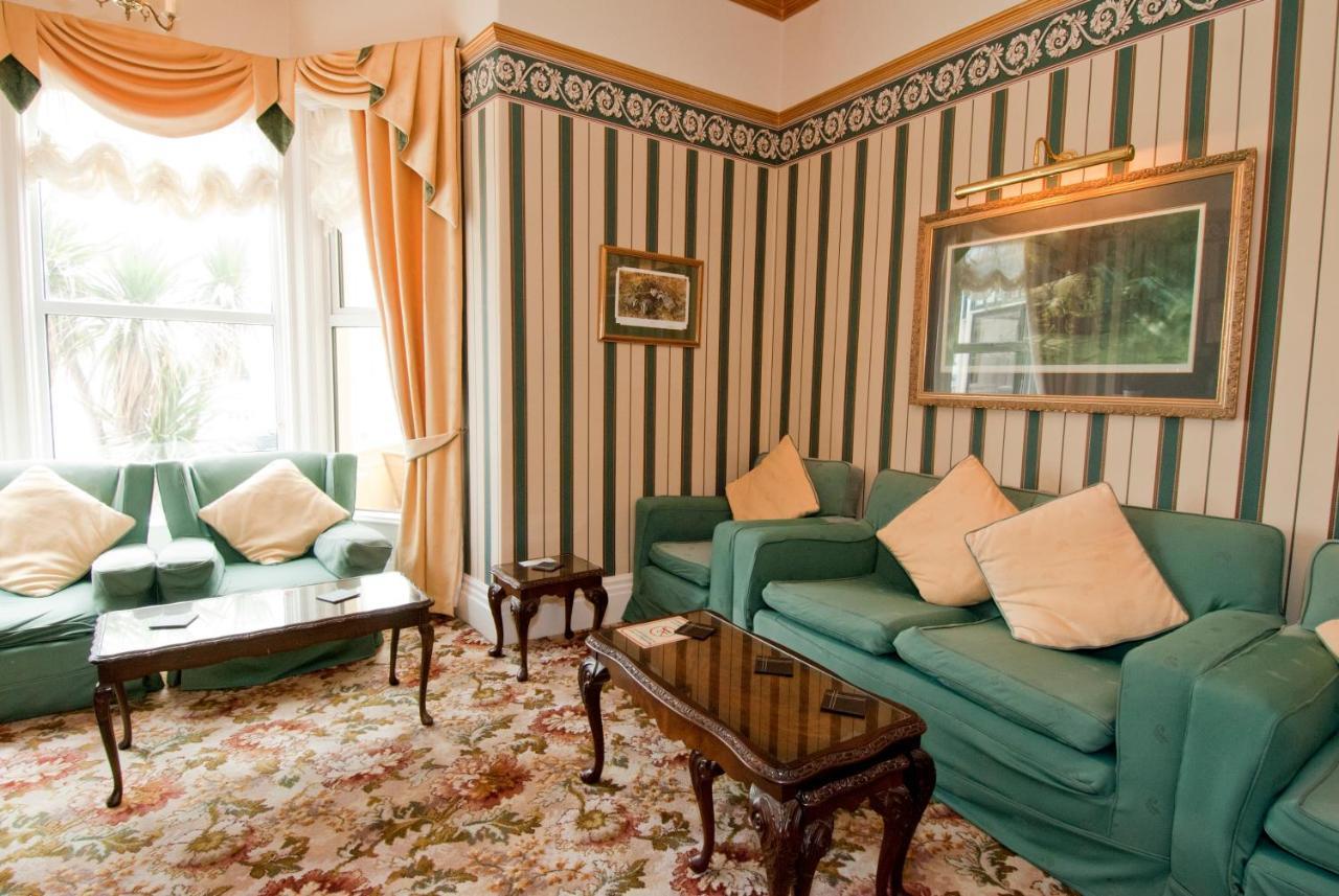 White Heather Hotel 3*